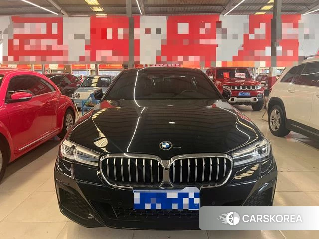 BMW 5 series 2021 Черный из Китая, фото 2