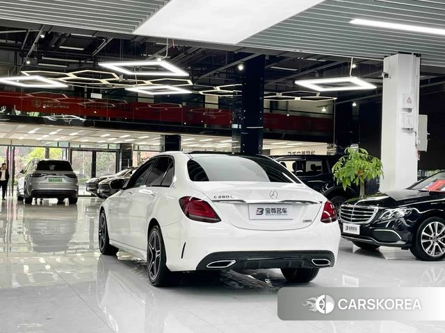 Mercedes-Benz Class C 2021 Белый из Китая, фото 2