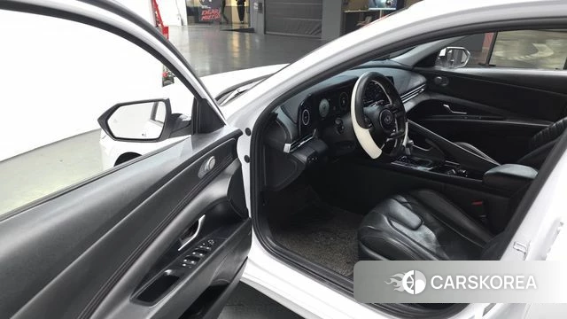 Hyundai Avante (CN7) 2021 Белый из Кореи, фото 2