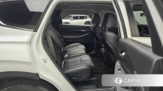 Hyundai The New Santa Fe 2022 Белый из Кореи, фото 2