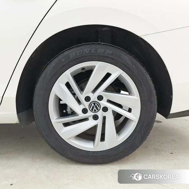 Volkswagen Lingdu 2022 Белый из Китая, фото 2
