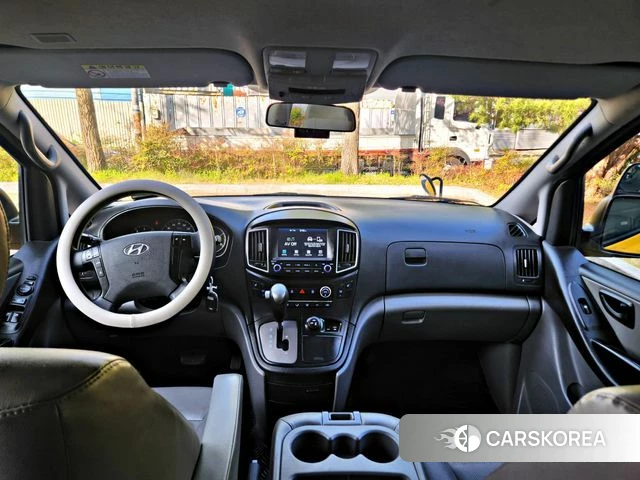 Hyundai The New Grand Starex 2019 Желтый из Кореи, фото 2