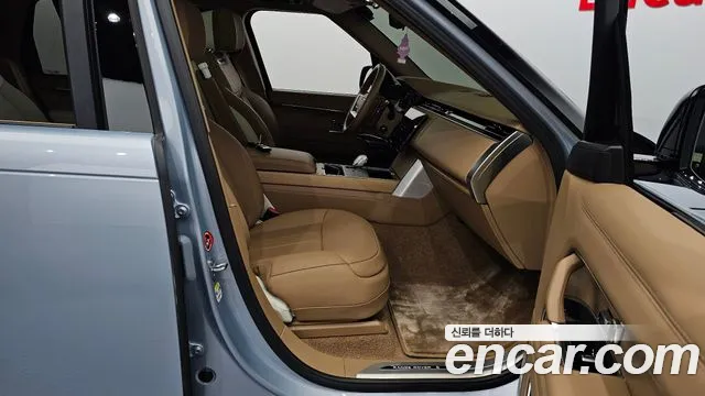 Land Rover Range Rover 5th Generation 2024 Светло-серебряный цвет из Кореи, фото 2