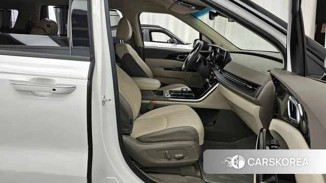 Kia Carnival 4th generation 2021 Белый из Кореи, фото 2
