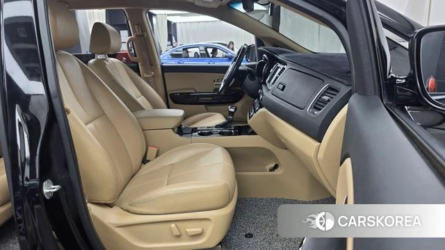 Kia The New Carnival 2020 Черный из Кореи, фото 2