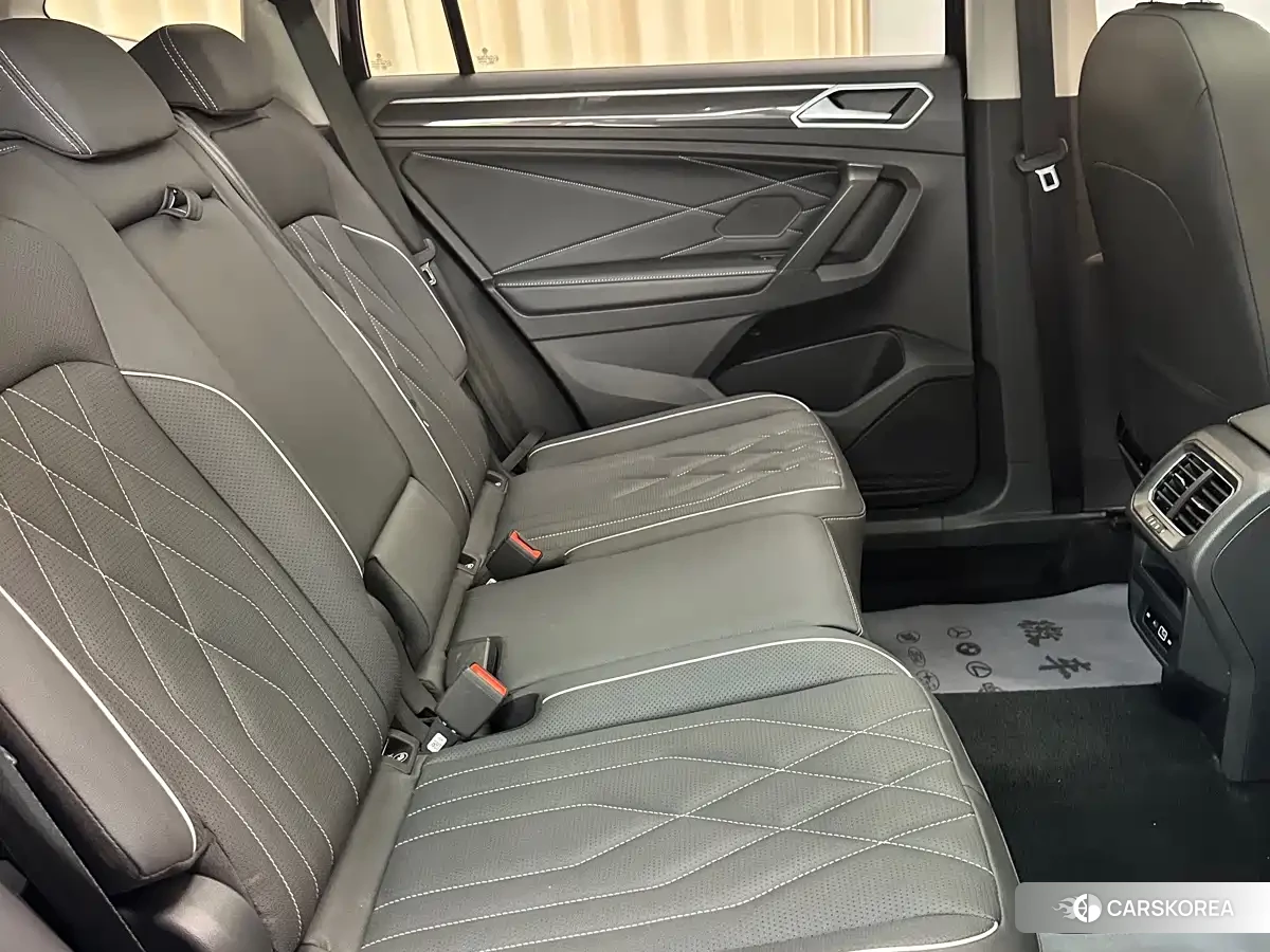 Volkswagen Tiguan L 2023 Черный из Китая, фото 2