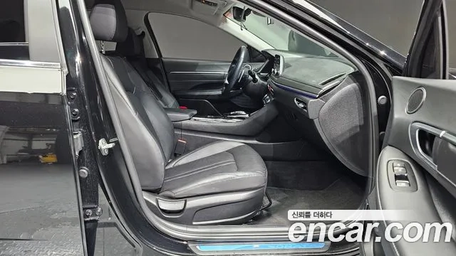 Hyundai Sonata (DN8) 2022 Черный из Кореи, фото 2