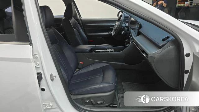 Hyundai Sonata D Edge Hybrid (DN8) 2023 Белый из Кореи, фото 2