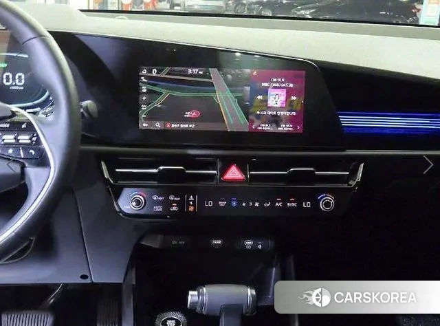 Kia Di Ol Nu Niro 2022 Белый из Кореи, фото 2