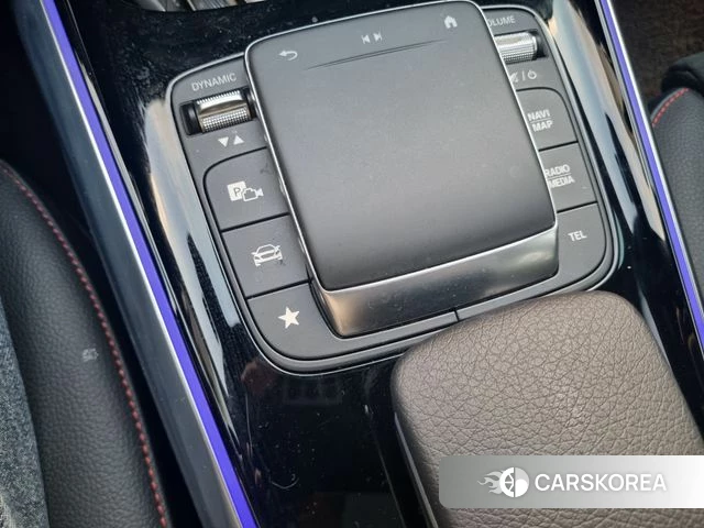 Mercedes-Benz GLA - Class H247 2023 Черный из Кореи, фото 2