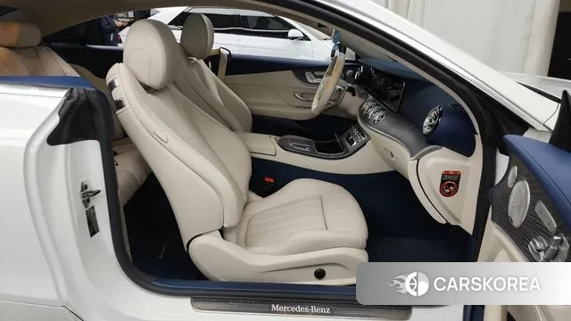 Mercedes-Benz E-Class W213 2021 Белый из Кореи, фото 2