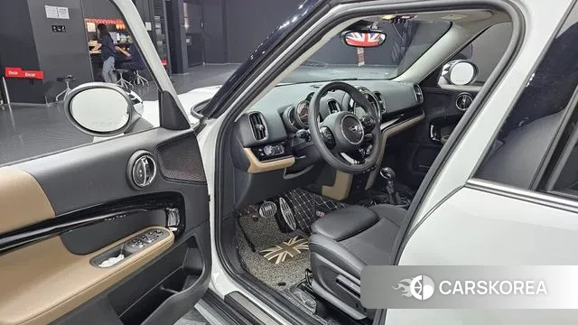 Mini Cooper Countryman 2019 Белый из Кореи, фото 2