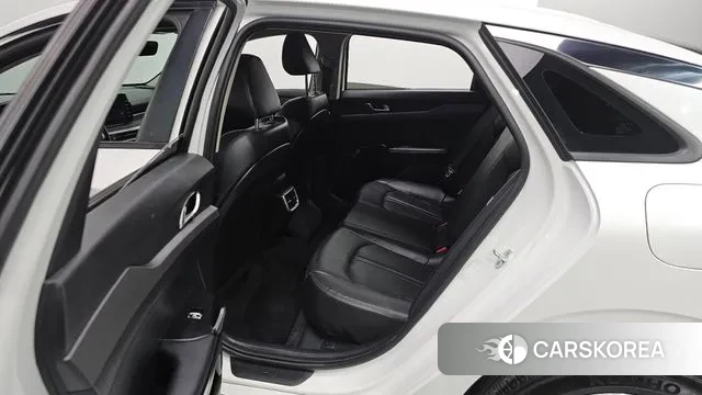 Kia K5 3rd generation 2022 Белый из Кореи, фото 2