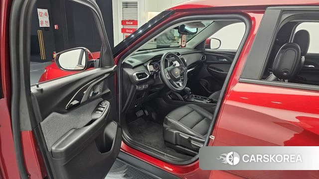 Chevrolet (GM Daewoo) Trailblazer 2021 Красный из Кореи, фото 2