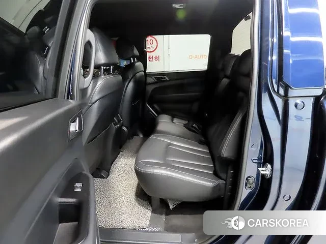 Ssangyong The New Rexton Sport 2021 Темно-зеленый из Кореи, фото 2