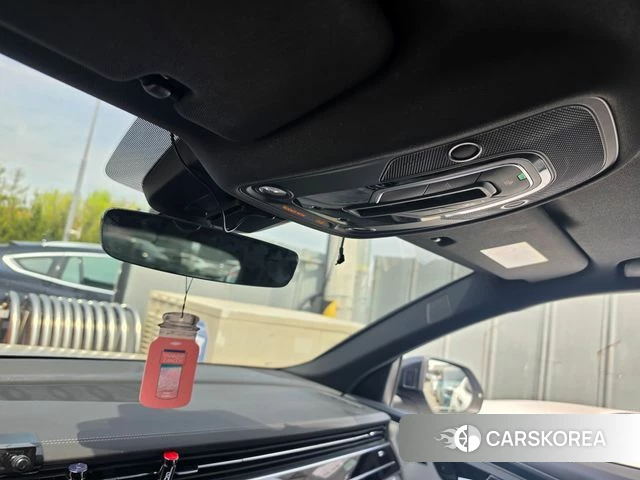 Audi Q8 (4M) 2021 Серый из Кореи, фото 2