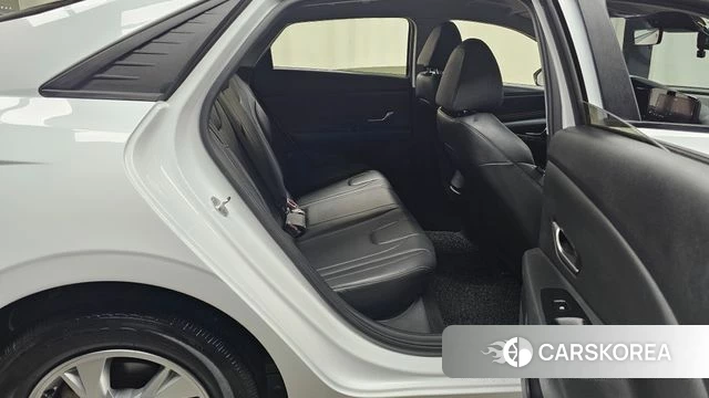 Hyundai Avante (CN7) 2021 Белый из Кореи, фото 2