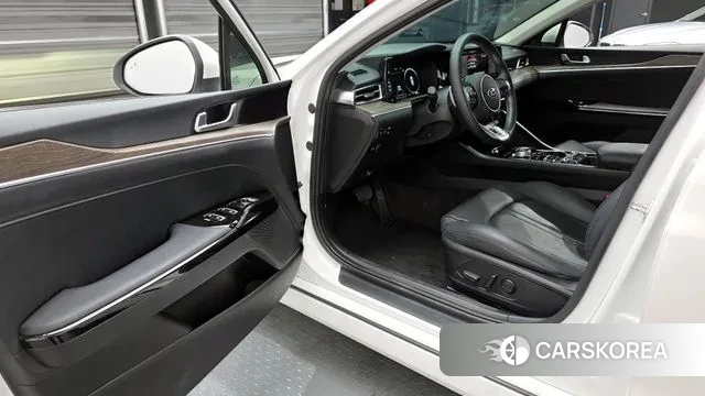 Kia K5 3rd generation 2020 Белый из Кореи, фото 2