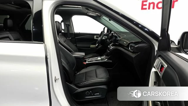 Ford Explorer 6th Generation 2020 Белый из Кореи, фото 2