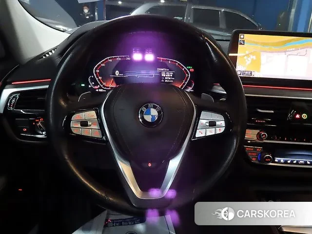 BMW 6 Series GT (G32) 2022 Белый из Кореи, фото 2