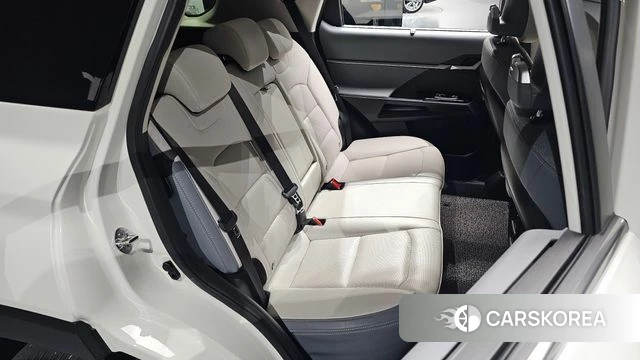 Ssangyong Torres EVX 2024 Белый из Кореи, фото 2