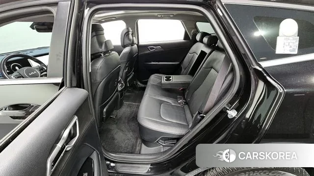 Kia Sportage 5th Generation Hybrid 2021 Черный из Кореи, фото 2