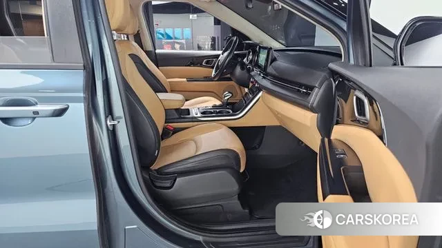 Kia Carnival 4th generation 2022 Небесно-голубой из Кореи, фото 2