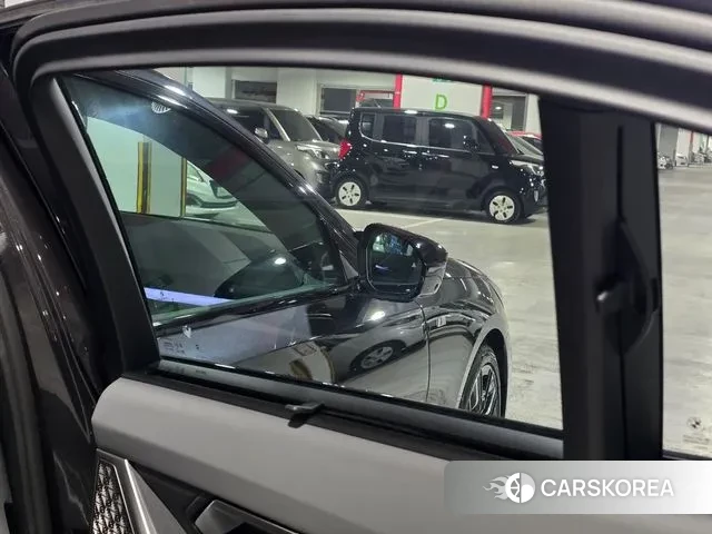 BMW i5 (G60) 2024 Серый из Кореи, фото 2