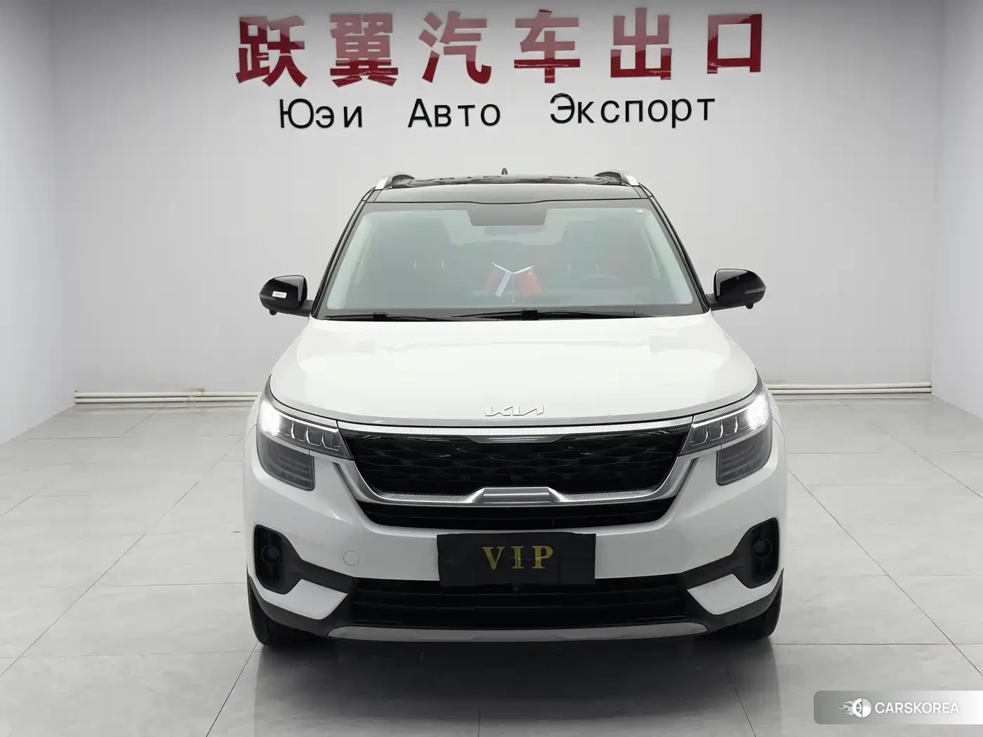 Kia KX3 proud run 2022 Белый из Китая, фото 2