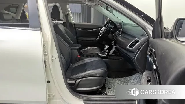 Kia Seltos 2019 Белый из Кореи, фото 2