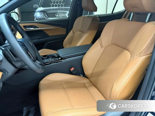 Toyota Camry (XV80) 2025 Синий из Кореи, фото 2