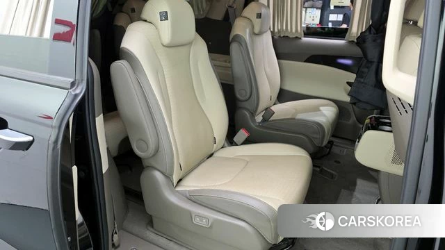 Kia Carnival 4th generation 2023 Черный из Кореи, фото 2