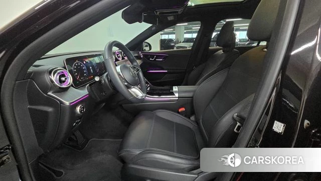 Mercedes-Benz C-Class W206 2023 Черный из Кореи, фото 2