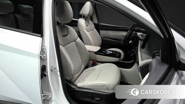Hyundai The New Tucson (NX4) 2025 Белый из Кореи, фото 2