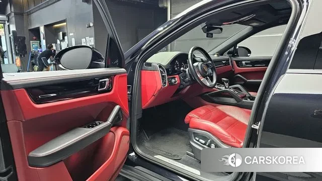 Porsche Cayenne (PO536) 2020 Черный из Кореи, фото 2