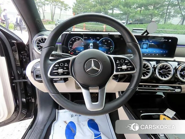 Mercedes-Benz A-Class W177 2022 Черный из Кореи, фото 2