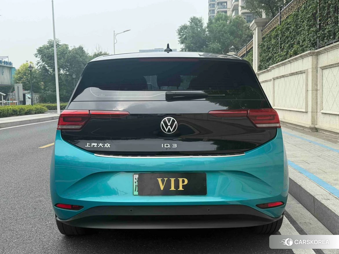 Volkswagen ID.3 2022 Синий из Китая, фото 2