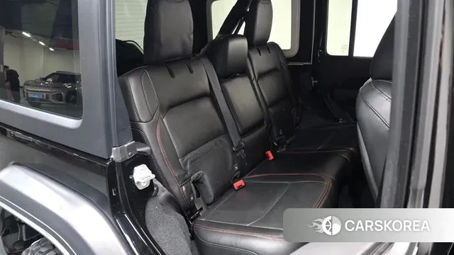 Jeep Wrangler (JL) 2022 Черный из Кореи, фото 2