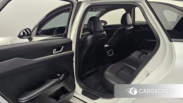 Kia K5 3rd generation 2020 Белый из Кореи, фото 2