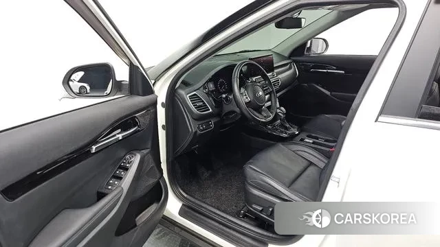 Kia Seltos 2020 Белый из Кореи, фото 2