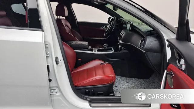 Kia Stinger 2020 Белый из Кореи, фото 2