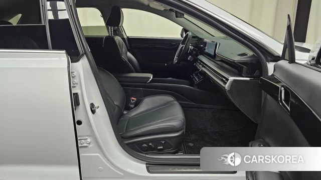 Hyundai Grandeur (GN7) 2023 Белый из Кореи, фото 2