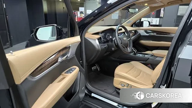 Cadillac XT6 2024 Черный из Кореи, фото 2