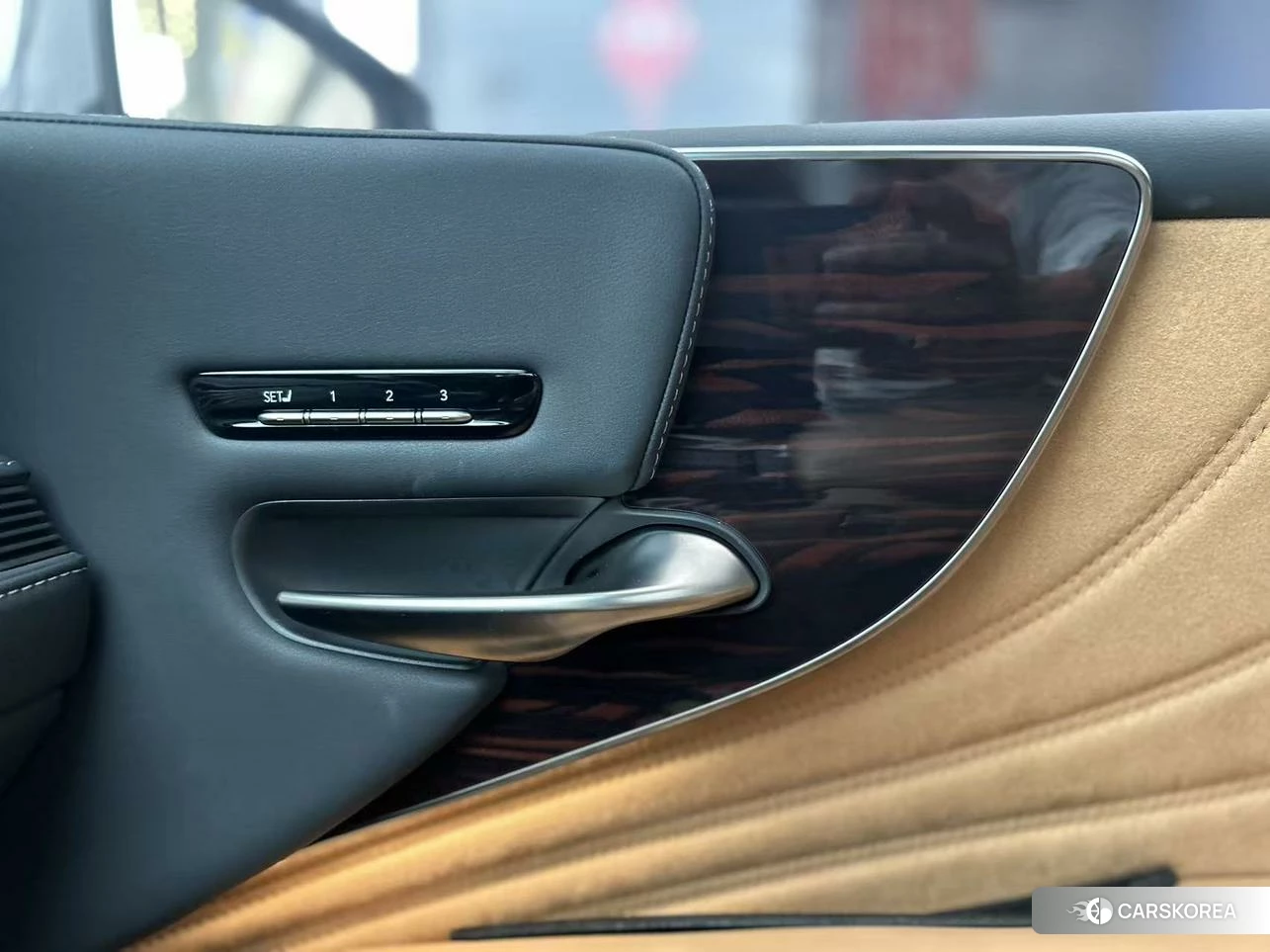 Lexus LS 2020 Черный из Китая, фото 2