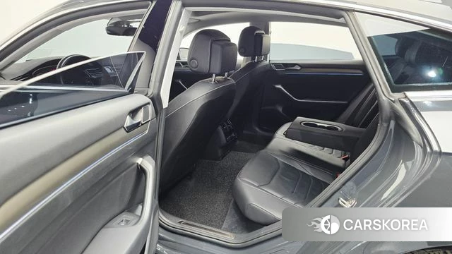 Volkswagen Arteon 2019 Серый из Кореи, фото 2