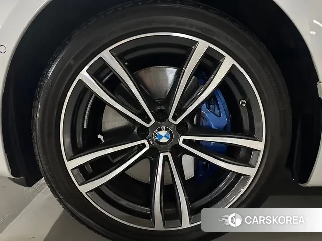 BMW 6 Series GT (G32) 2024 Белый из Кореи, фото 2