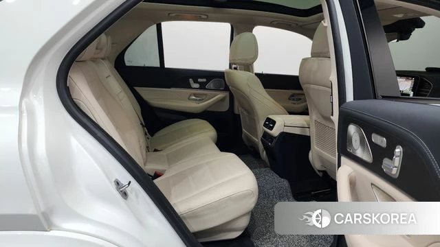 Mercedes-Benz GLE-Class W167 2022 Белый из Кореи, фото 2