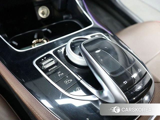 Mercedes-Benz E-Class W213 2018 Белый из Кореи, фото 2