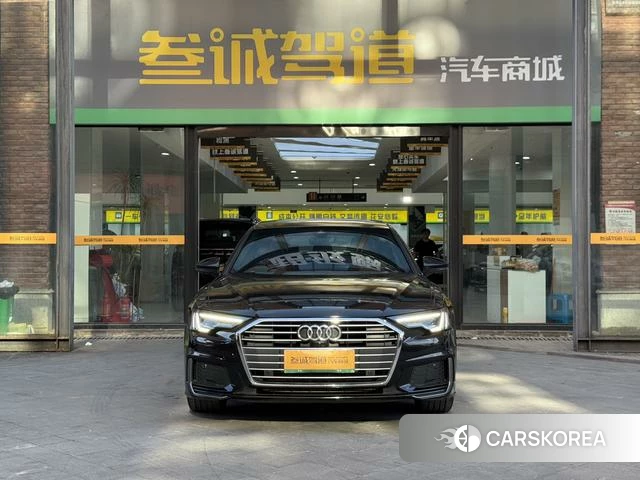 Audi A6L 2022 Черный из Китая, фото 2