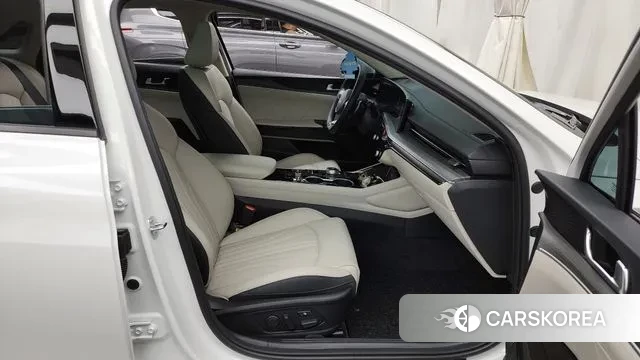 Kia The New K5 3rd generation 2024 Белый из Кореи, фото 2